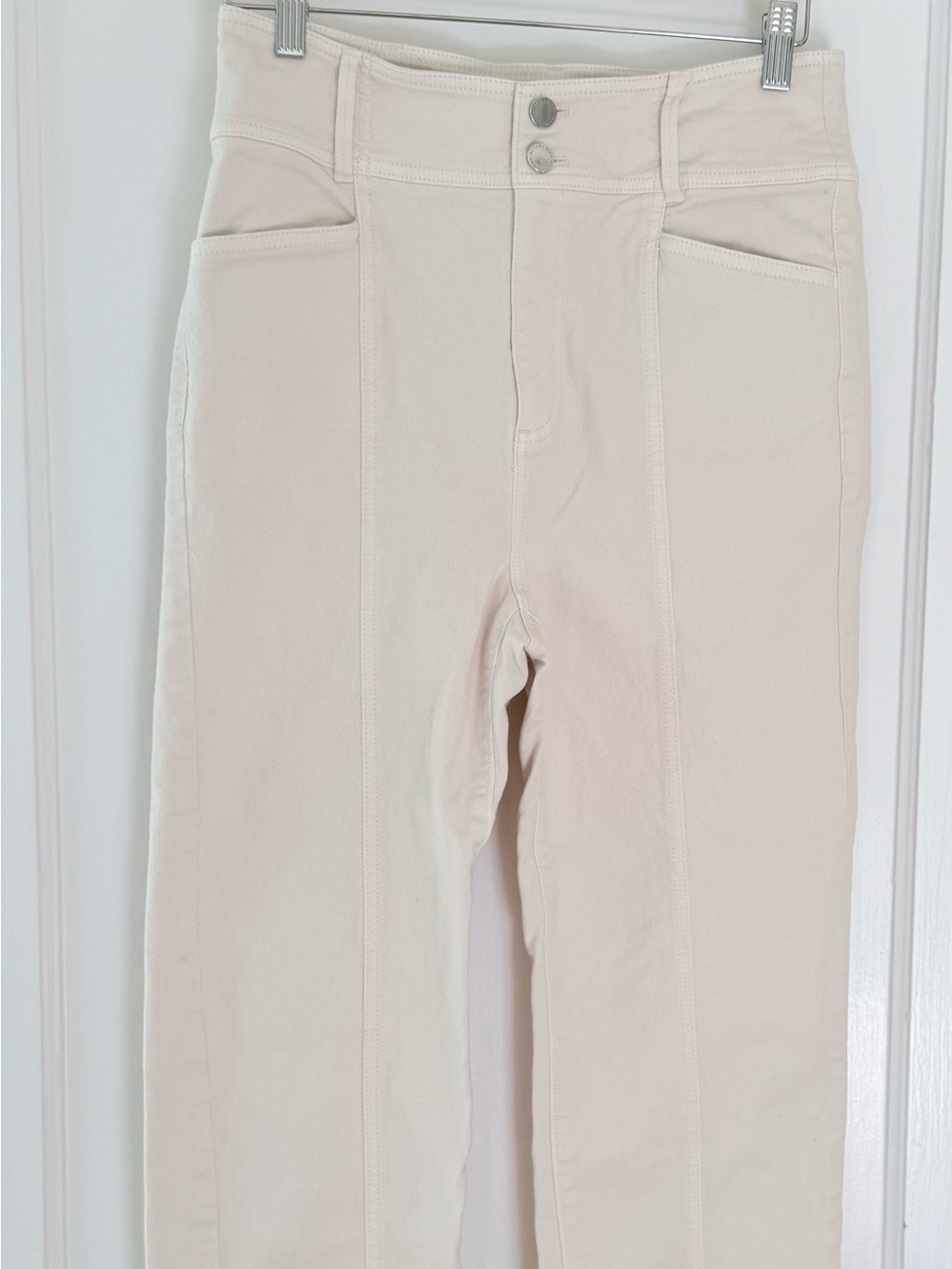 Ann Taylor The Straight High Rise Denim Pants Size 6 Cream classic, coastal